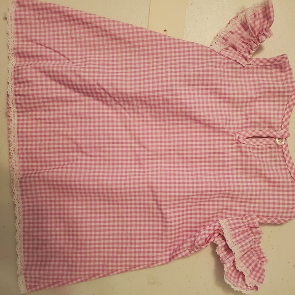 Pink and white Girl's shirt size 3T - Picture 2 of 3